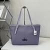 Bolsa de Ombro com Letras da Moda para o Dia a Dia de Mulheres, Nova Bolsa Transversal Versátil Urbana de Ombro Único, Bolsa de Ombro Leve