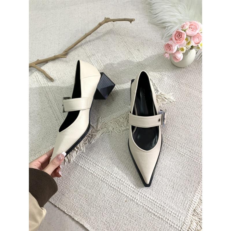 2025 spring and autumn new retro pointed Mary Jane small leather shoes British and Korean version loafers thick heels children