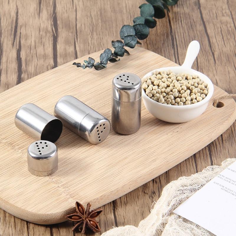 4Pcs Stainless Steel Miniature Salt Shakers Seasoning Box Condiment Holders Easy Carry Spices Container for Restaurant