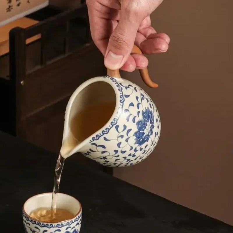 Kung Fu Tea Set 280ml Ru Kiln Blue and White Wrapped Lotus Beauty Club Cup Ceramic Tea Sea Household Single Tea Set