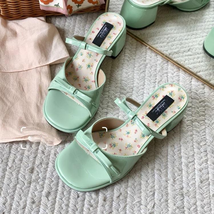 Jasmine Road~ Sweet Wind Thick Heel Sandals Women Wear 2025 Summer New One-Word Fairy Open-toed Sandals