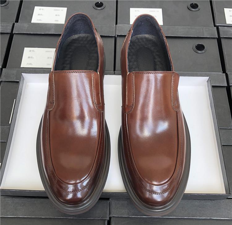 

Костюмные кожаные туфли мужские деловые деловые кожаные дышащие повседневные мужские широкие рабочие туфли для жениха свадебные мужские туфли высокого класса 44