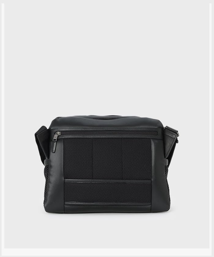 Hunting World Discover Shoulder Black Bag, Medium, 2422DSC,