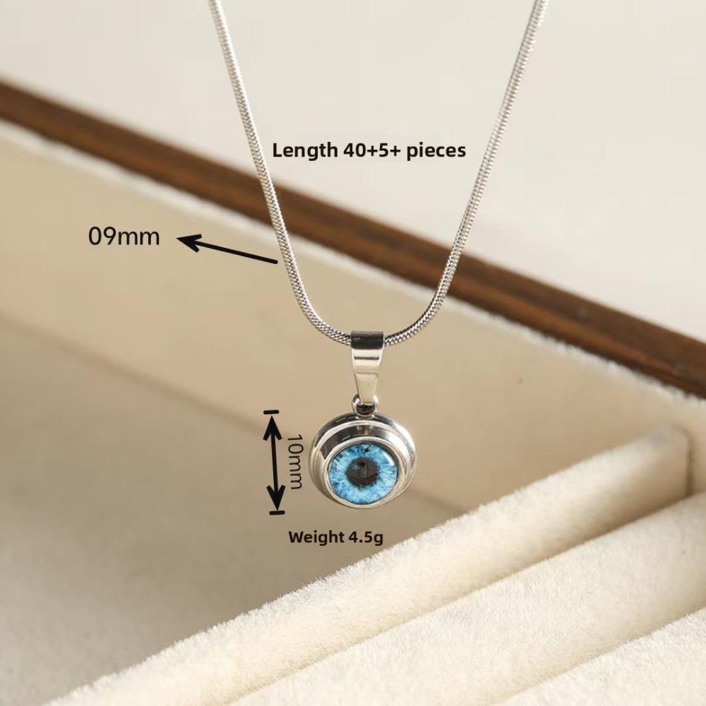 Titanium Steel Gold Delicate Collarbone Chain Men Stylish Light Luxury Necklace