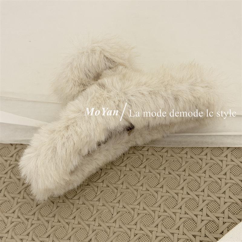 

Versatile Style Cross Comb Hairpin with Simple Shark-shaped Hairpin for The Back of The Head and Soft Hair Clips белый