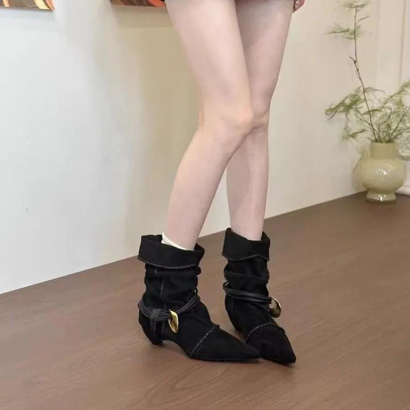 Fashion Design High-end  Retro Pleated Pointed Toe Mid-Calf Women's Boots Suede Short Boots Fashionable Autumn Winter Style Rubber Sole