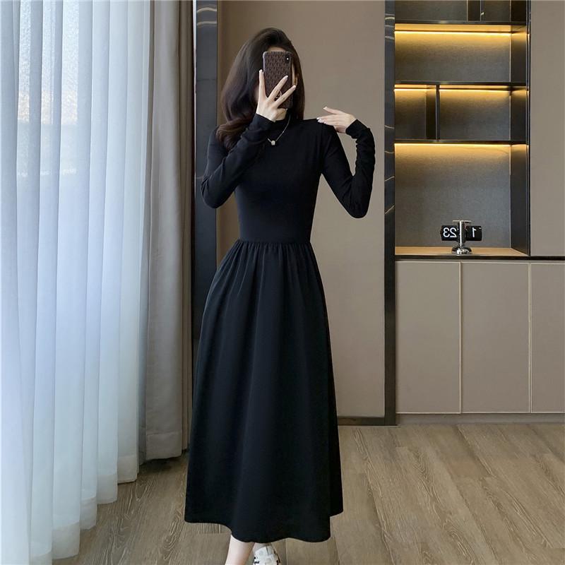 

Женское черное миди-платье клеш - Полувысокий воротник, длинный рукав, французский стиль Хепберн, осенняя коллекция. Large чёрный