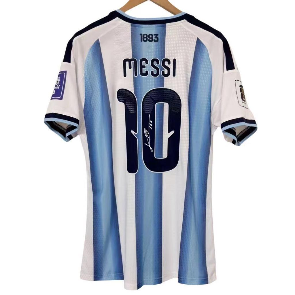 Podepsané retro fotbalové dresy: Real Madrid, Barcelona, Argentina, Portugalsko, Arsenal, Chelsea, Inter Milán, Manchester City Edice.