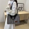 New Women's Bag Popular Striped Canvas Bag Crossbody Bag Fashionable Portable Tote Bag Commuter Large Capacity Bag