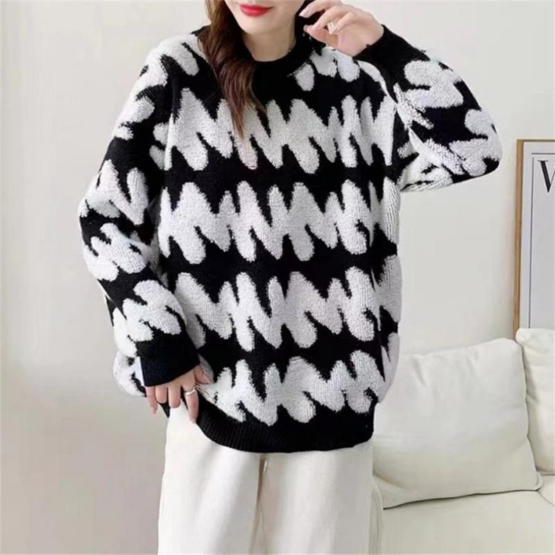 Autumn and Winter New Lazy Flocking Pullover Sweater Women's Thick Round Neck Towel Embroidered Western Style Sweater Top