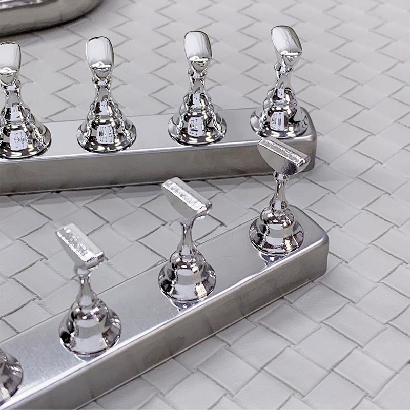Nail Art Practice Holder Base Sliver Strong Magnetic Metal Stand Manicure Tool Nail Accessories Salon Diy Nail Stand Tool