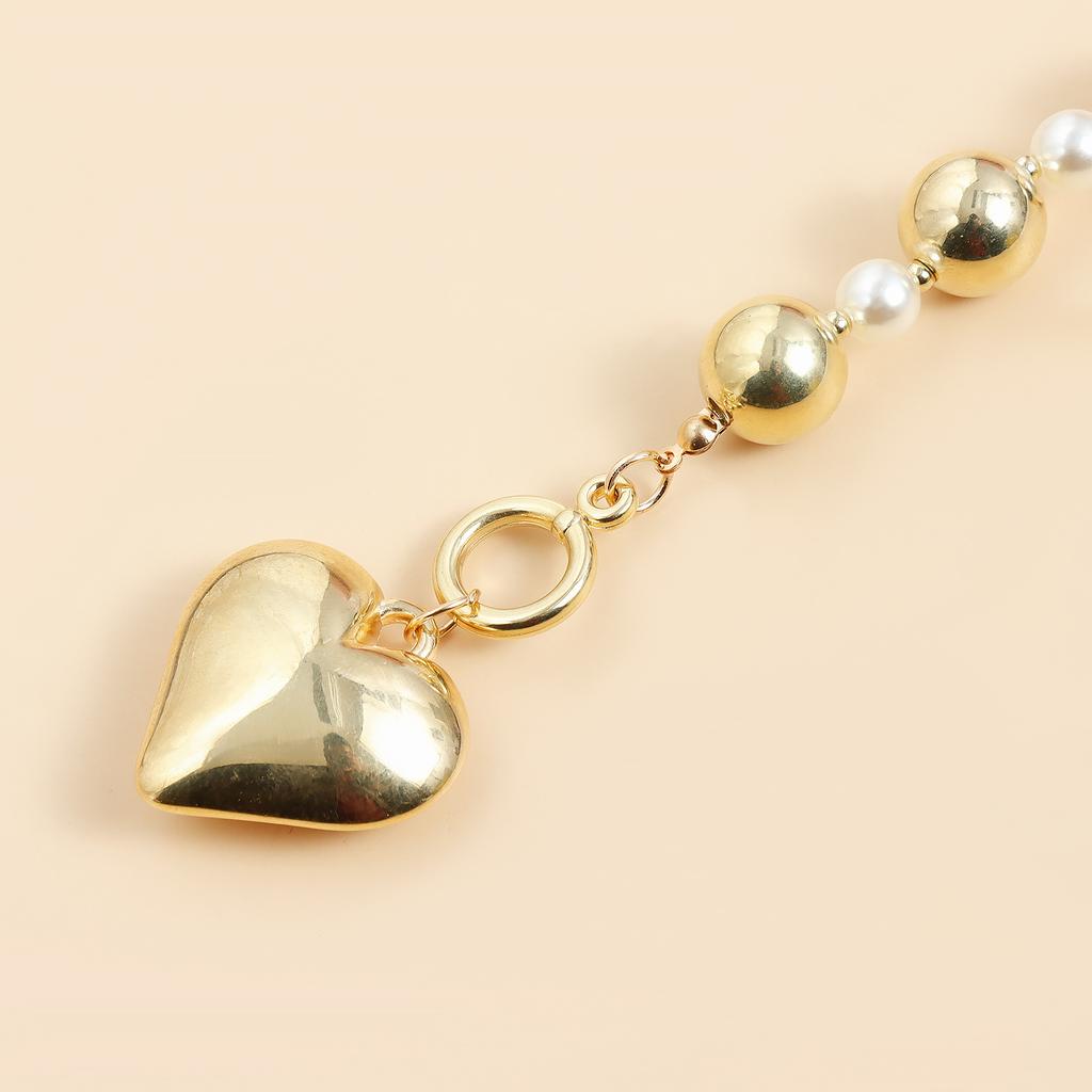 Ins Light Luxury Retro Style Exaggerated Love Peach Heart Collarbone Chain Splicing Wind Necklace