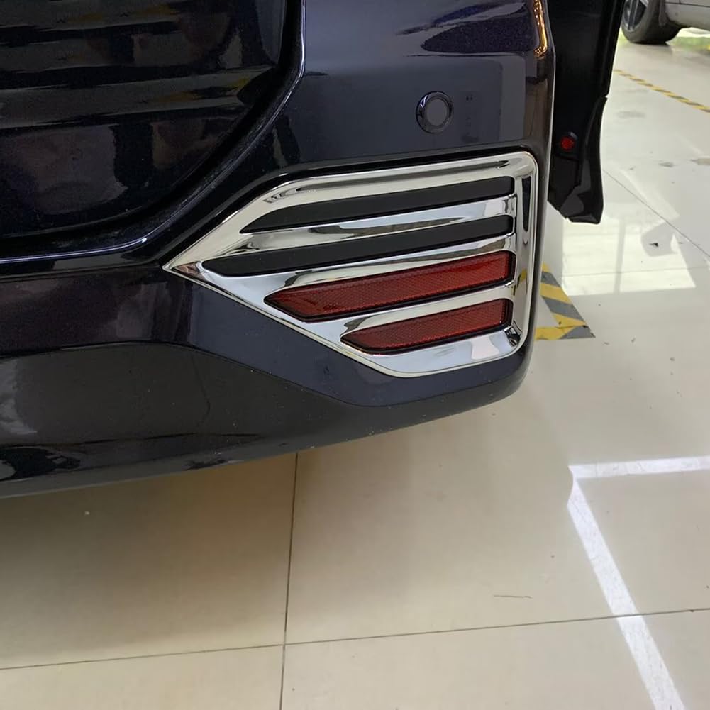 RUIQ Exterior Chrome Rear Fog Lamp Garnish Bezel Cover for Toyota New Voxy/Noah 90 Series (January 2022 onwards) - Specially Designed for Toyota Noah/