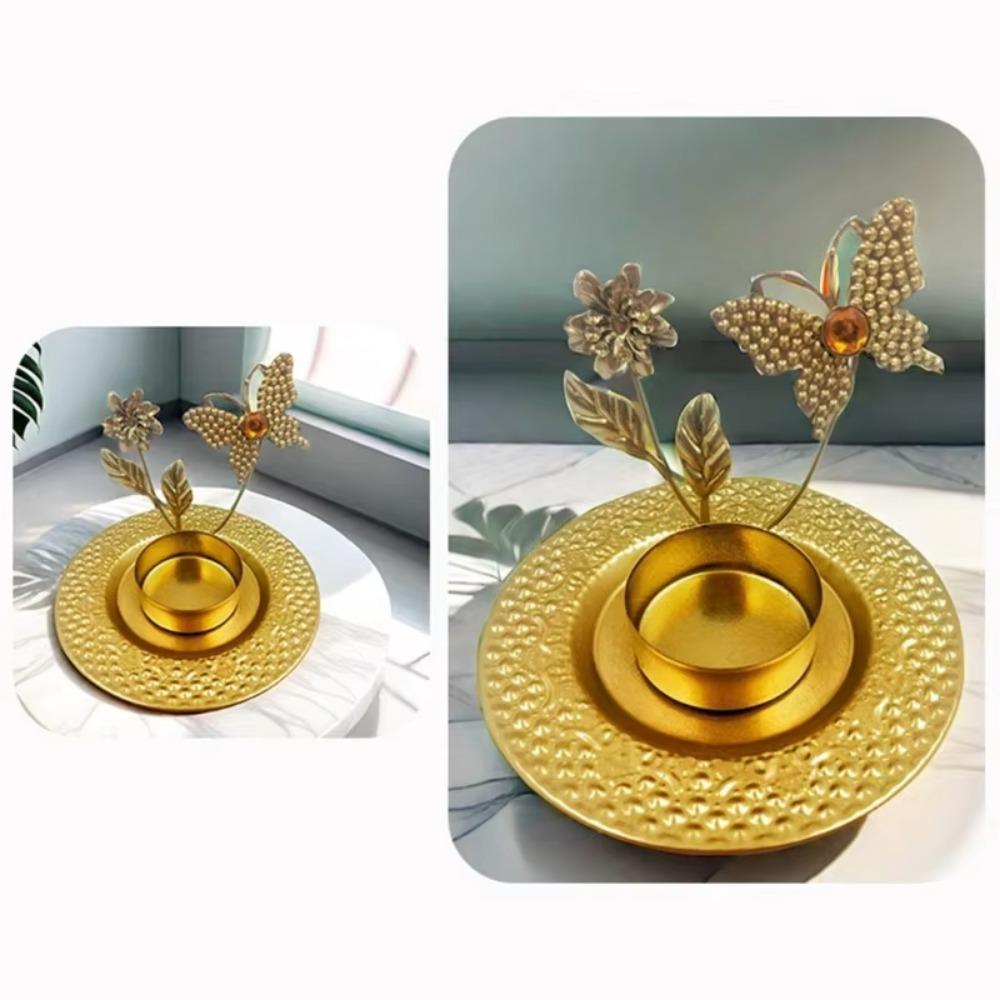 2 Pcs Exquisite Leaf Candlestick Stand Gold Iron Candle Holder Plant Shape Candlestick  Desktop