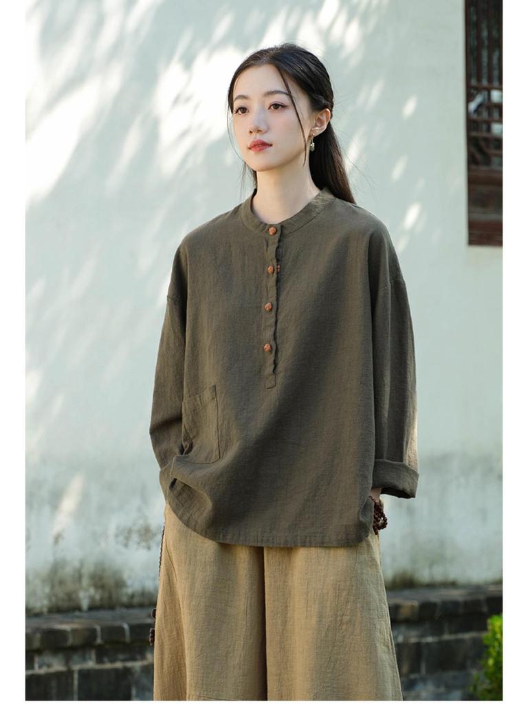 Spring/Autumn New Chinese Style Cotton Linen Women's Stand Collar Pullover Long Sleeve Shirt - Retro, Literary, and National Style Temperament.