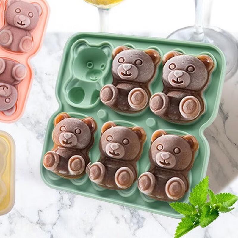 Bear-Shaped Silicone Ice Cube Mold