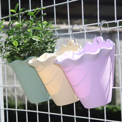 1 Stück Kunststoff-Blumentopf Wandmontierter Blumentopf Balkongeländer Kreativer Hängekübel Innen Außen Blumentopf Pflanzenzubehör