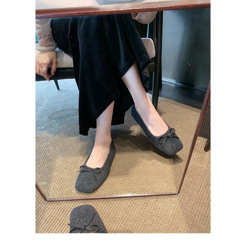 ~ Versatile Autumn and Winter Bow Woolen Plush Warm Shallow Mouth Ballet Single Shoes Women