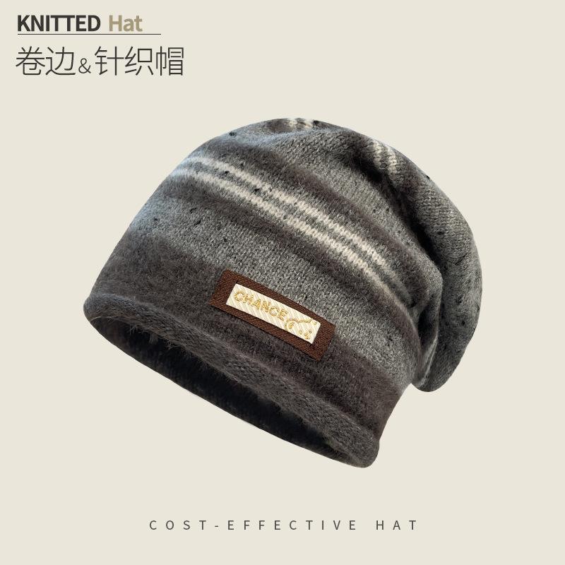 Knitted hats for children, warm ears in autumn and winter, stacked hats, big head circumference showing face, small wool hats, atmosphere feeling c