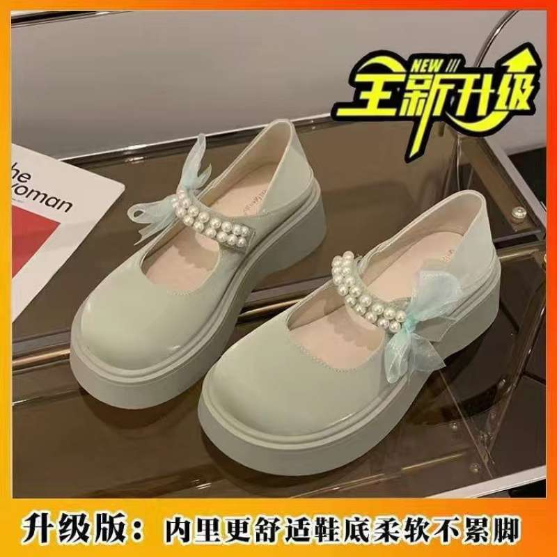 Mary Jane small leather shoes women's spring 2025 new fashion pearl with skirt fairy style one-word buckle strap single shoes