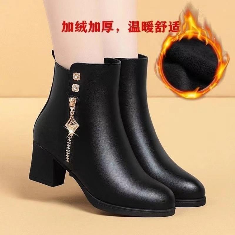 Soft leather short boots women's new winter thick heel women's boots thick-soled versatile pointed shoes velvet warm boots