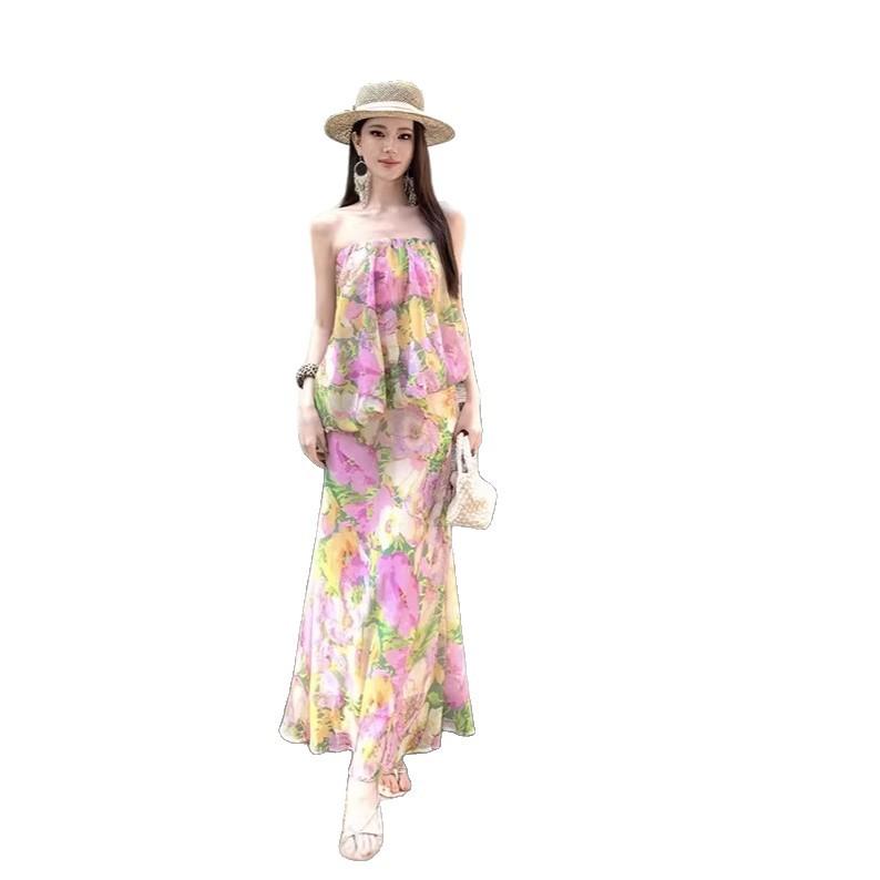 Beautiful Retro Floral Tube Top Dress for Women's Summer Seaside Vacation, Thin Off-the-shoulder Long Dress, Island Beach Dress