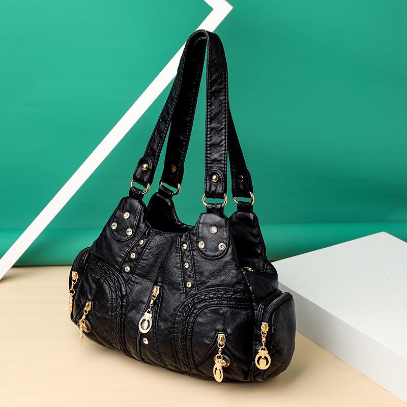 

2021 Women s Genuine Leather Shoulder & Crossbody Bag - Soft, Casual, and Stylish for Moms & Middle-Aged Women чорний