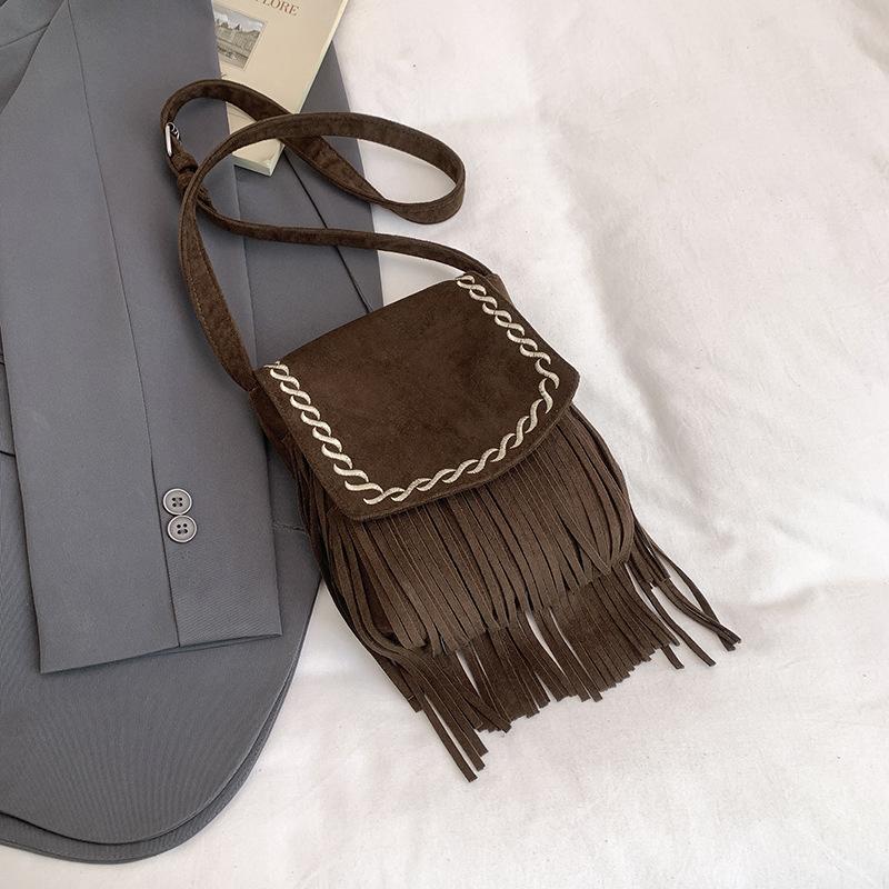 High-value Simple Retro Bag Women's 2025 New Fashion Shoulder Bag Suede Fringed Messenger Bucket Bag
