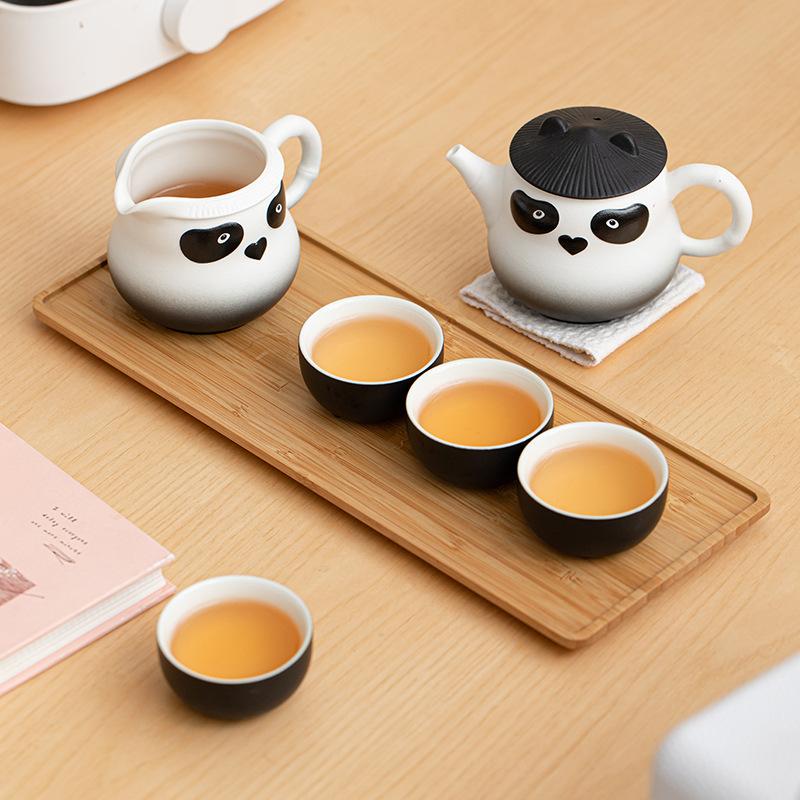 Guochao panda merchandise gifts creative tea set practical gifts company opened to send employees and customers souvenirs