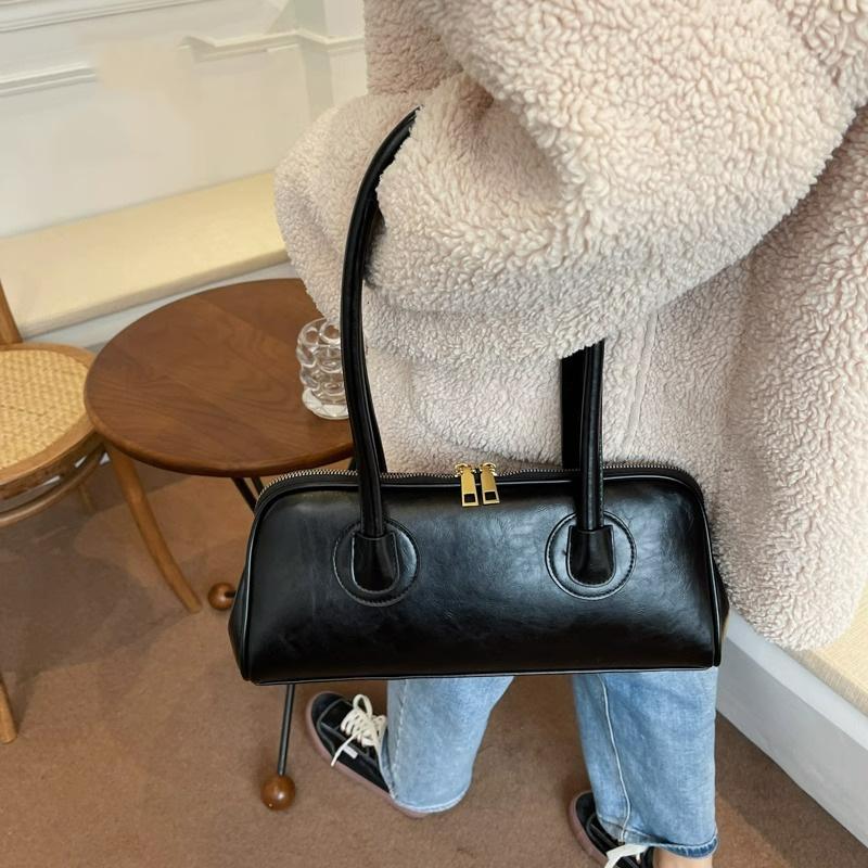 Wholesale Large-capacity Retro Autumn and Winter New Niche Design Armpit Bag Simple Versatile Baguette Bag Women's Shoulder Bag