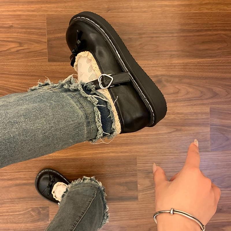 Butterfly-knot Lolita Women Leather Shoes Shallow Round Toe Ladies Concise Outdoor College Style Mary Jane Shoes