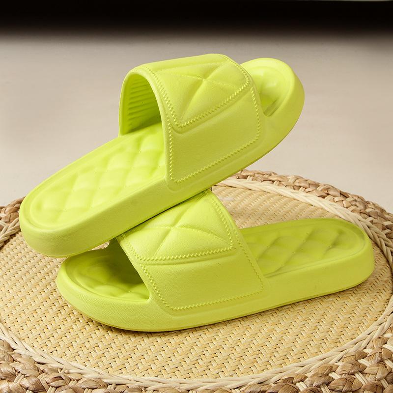 Cool slippers summer home indoor non-slip bath year new portable and comfortable couple bathroom slippers
