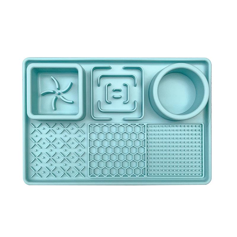 Silicone Non-Slip Waterproof Pet Feeding Mat - Easy Clean, Slow Feeder, Leakproof for Cats & Dogs