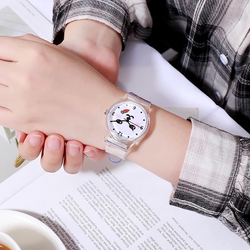 

Корейские минималистичные прозрачные розовые наручные часы с девичьими текстовыми элементами – Универсальный повседневный стиль для студентов