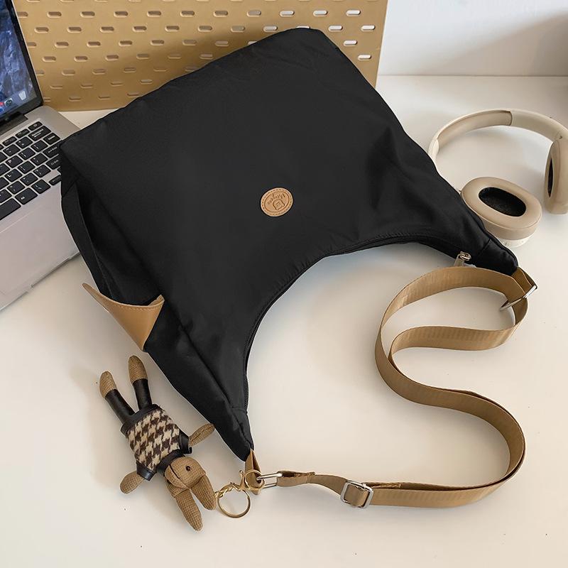 Canvas Bag Women's High End Versatile Niche Dumpling Bag Solid Color One Shoulder Crossbody Bag