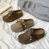 New products are on sale in autumn, and the new thick-soled thick-soled height increases with one pedal. Lazy casual half-slippers 5905