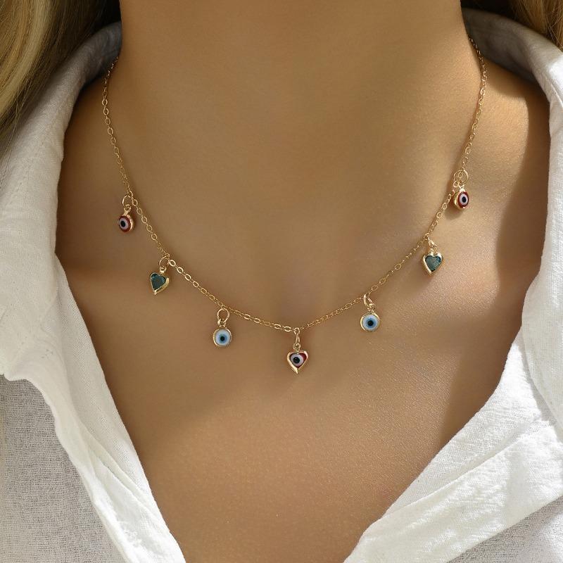 Fashion Women Elegant Versatile Heart Devil Eye Clavicle Necklace