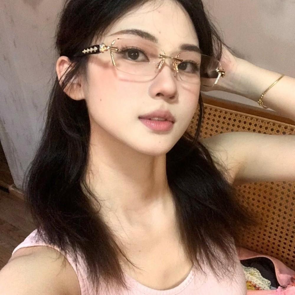Vintage Frameless Cut Edge Glasses Eye Protection Metal Anti-Blue Light Glasses Travel Eyewear Anti Eyestrain