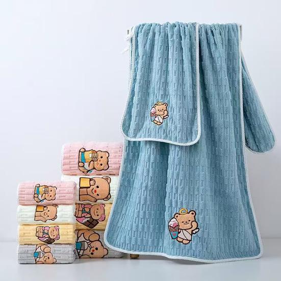 2Pcs Cartoon Bear Embroidered Towel Set Coral Fleece Bath And Hand Towels for Adults Quick Dry Bathroom Essentials for Home Bathroom Travel Seaside