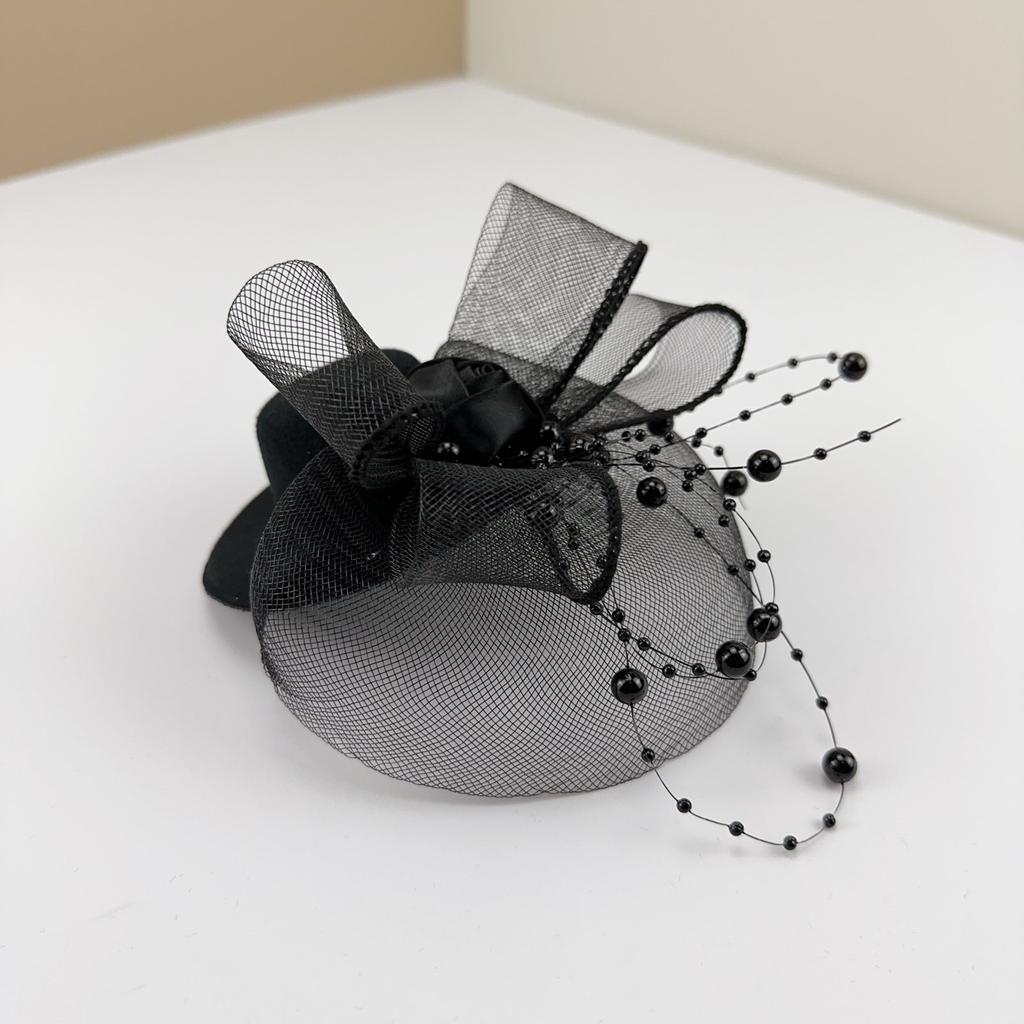 Vintage Bridal Hair Clip with Yarn Decor Top Hat Shape Stage Performances Hairpin Vintage Hair Clip for Taking Photo