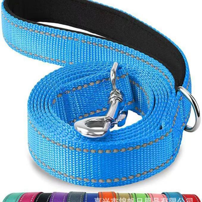 Reflective Anti-Jerk Medium Dog Training Leash with Hand Protector