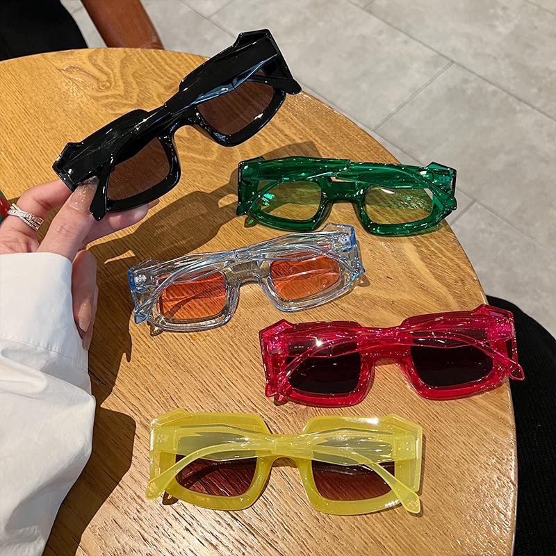 KAMMPT Oversized Men Women Sunglasses New In Fashion Vintage Square Shades Retro Luxury Brand Design Candy Color UV400 Eyewear