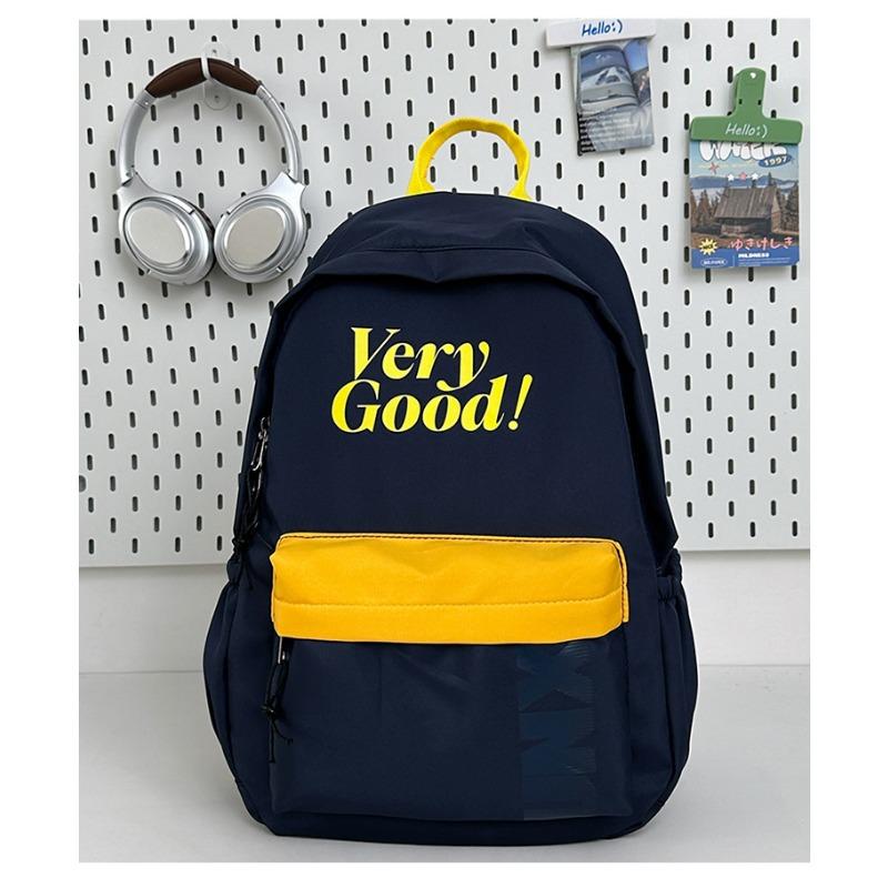 A Niche Japanese-style Backpack, A Retro Large-capacity Casual Backpack, and A Lightweight and Versatile Backpack