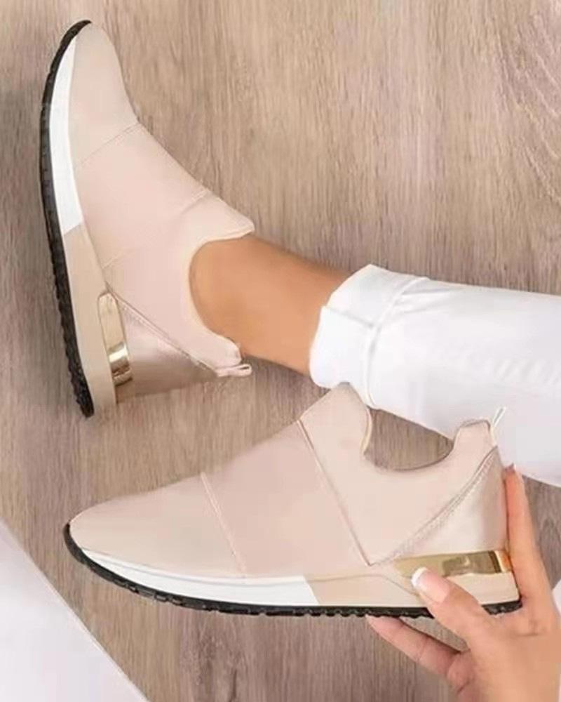 2021 Trendy Lightweight Breathable Women's Sports Shoes - Large Size, All-Season, European & American Style