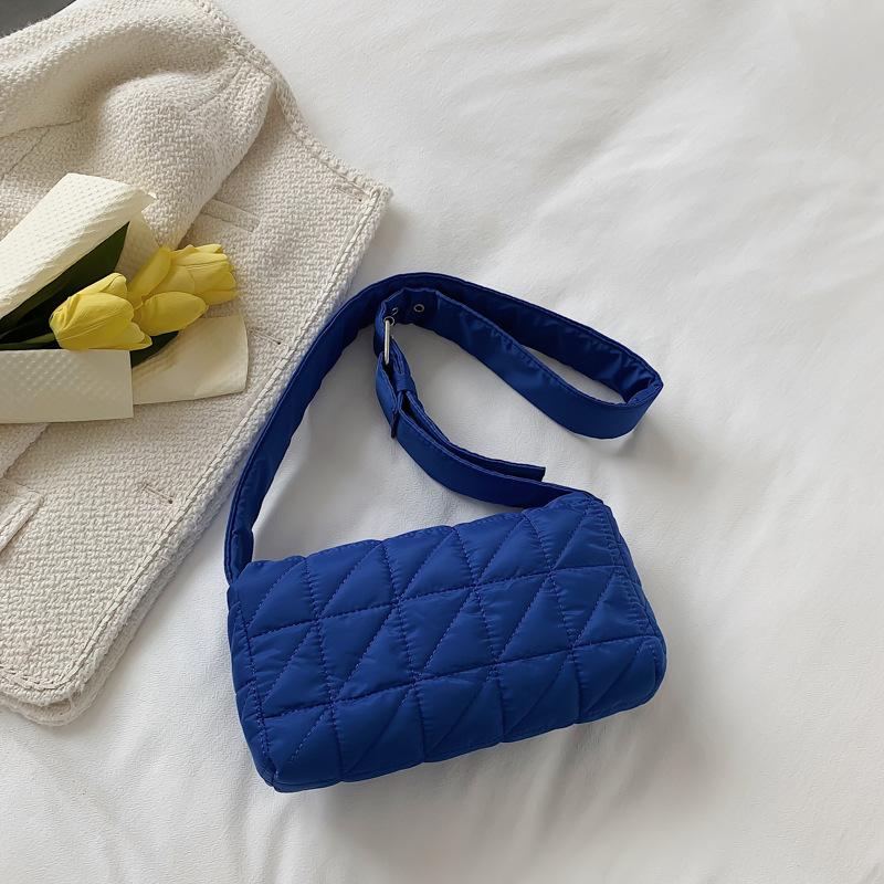 

New pillow bag grid girls shoulder small square bag cute girls shopping messenger small bag синий