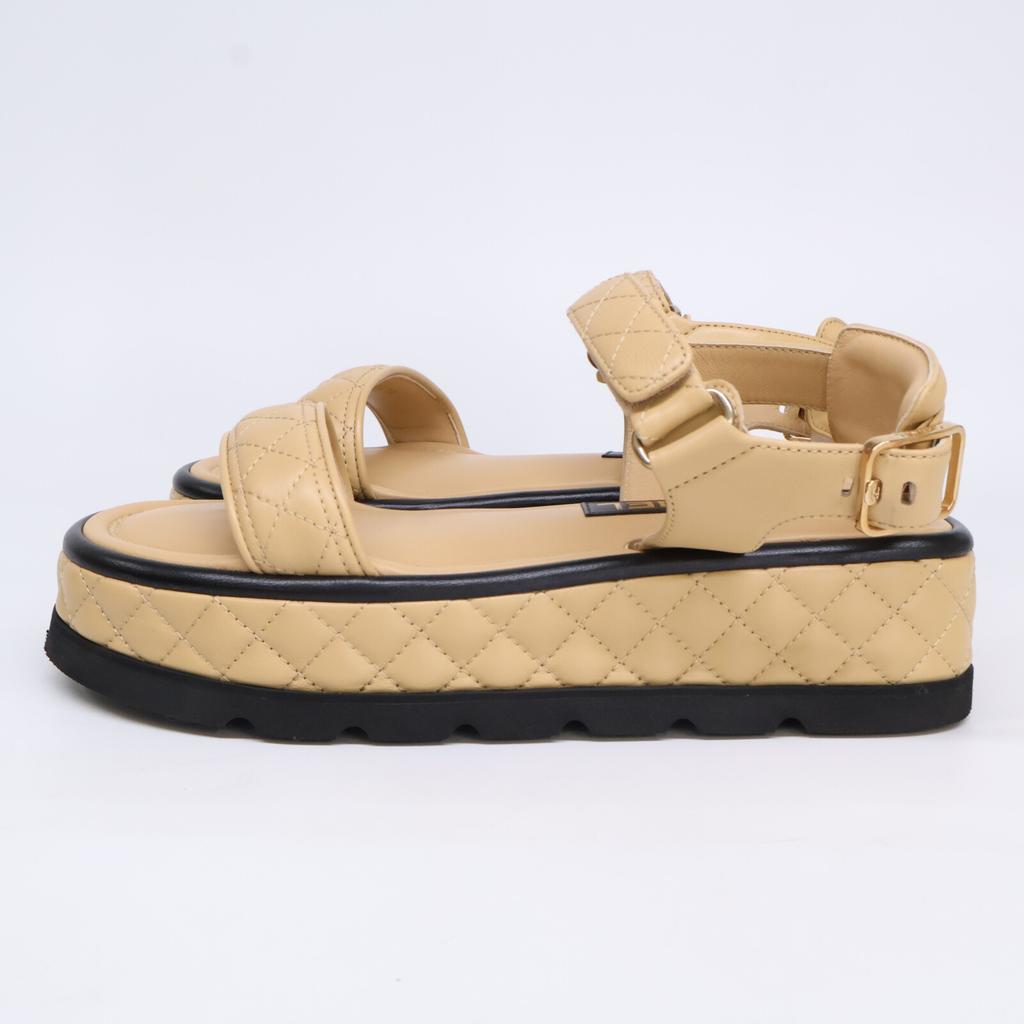 CHANEL G39143 22A Métiers d'Art Collection CC Logos Matelasse Platform Velcro Sandals shoes 38 beigeUsed