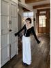 Ensemble 3 pièces pour femmes: Camisole Tricotée avec Dentelle Découpée et Nœud, Haut à Manches Longues et Pantalon Large Taille Haute à Pois