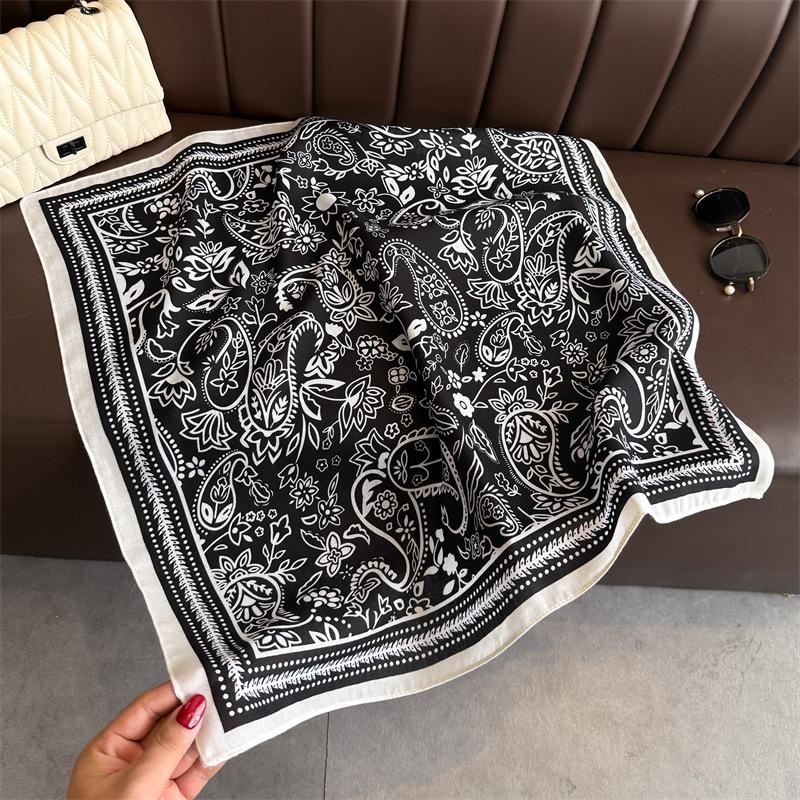 Retro cashew imitation velvet herringbone pattern cotton and linen small square scarf silk scarf headscarf shawl sun protection scarf women's scarf