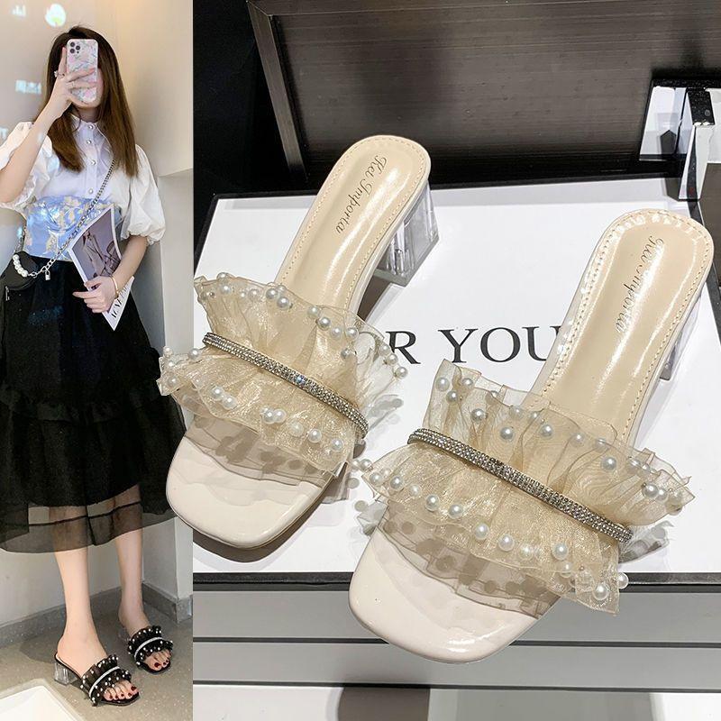 Korean Version of Fairy Style and Foreign Style with Skirt, Lace Pearl Slippers, Fashionable One-word Drag Trend for Women's New Year's Wear