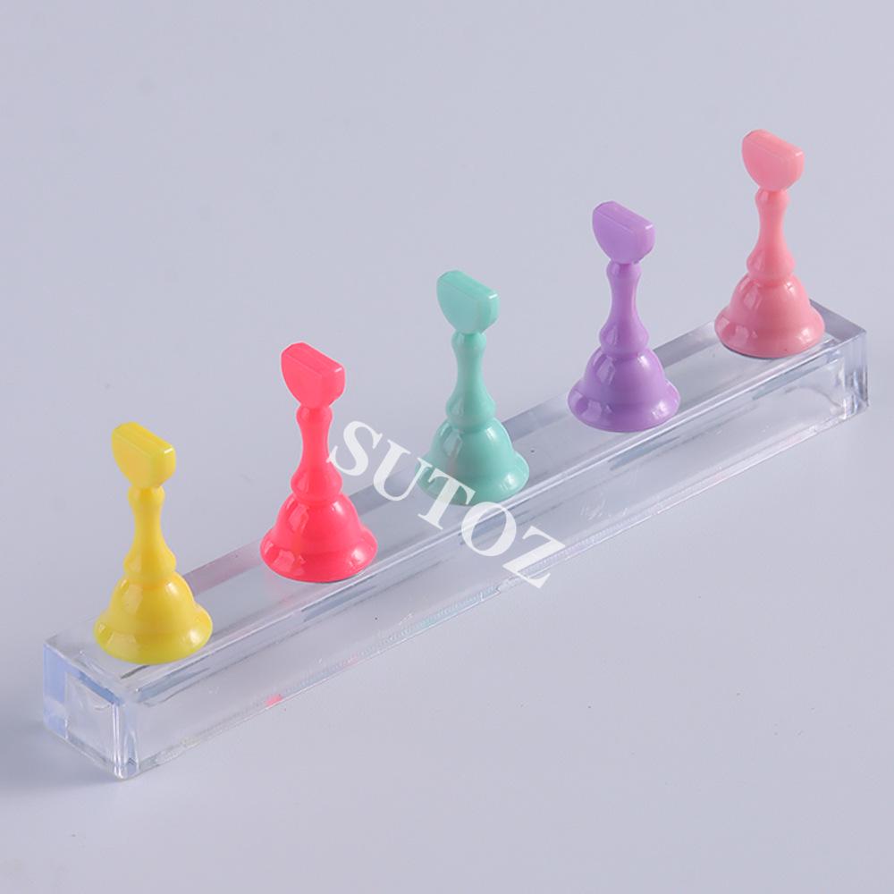 Nail Art Practice Tray with Strong Magnet and Wearable Crystal Pieces